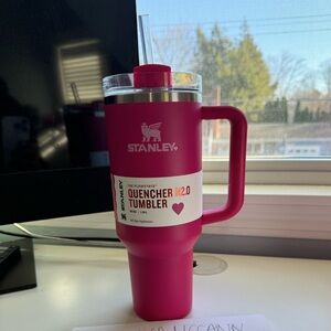 Cosmo Pink Stanley Cup BNWT